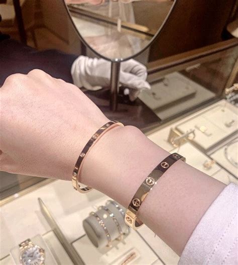 bracelet similar to cartier love|More.